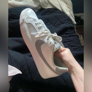 Nike Court Royals (Smokey Grey)